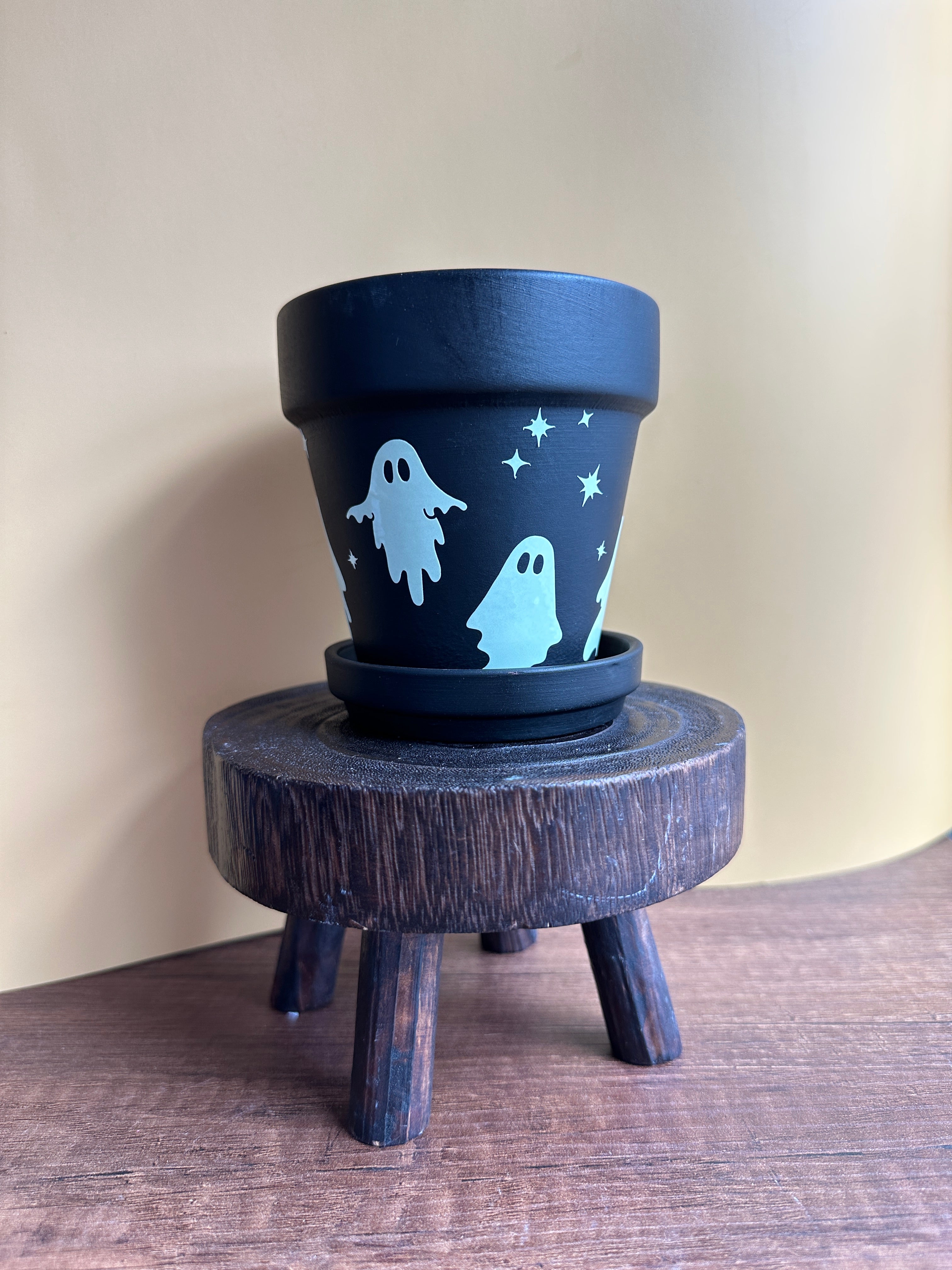 witchy plant pots Ghost Planter (glow in the dark) – Peach Tree Design Shop