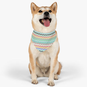 
            
                Load image into Gallery viewer, Love This! Bandana Collar
            
        